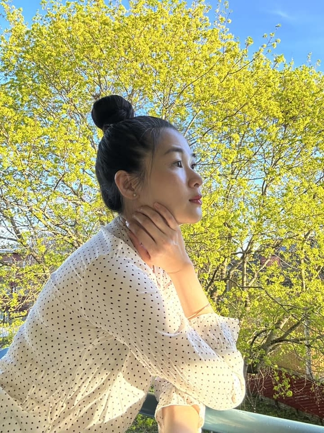 Á hậu Việt xinh đẹp bị gia đình ngăn cấm vẫn lấy nam diễn viên đào hoa, một đời vợ giờ ra sao?- Ảnh 5. Á hậu Việt xinh đẹp bị gia đình ngăn cấm vẫn lấy nam diễn viên đào hoa, một đời vợ giờ ra sao?- Ảnh 5.