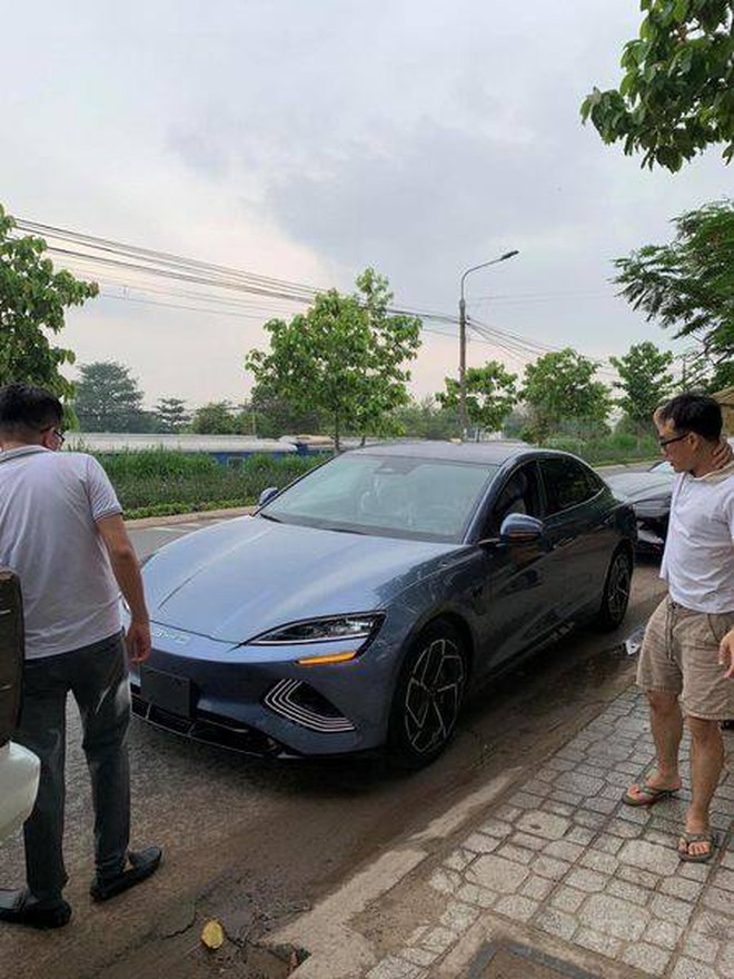 Đi 100.000km, chủ ô tô Trung Quốc ở VN nhận xét: Xe vẫn ổn, chỉ cần thay dầu, đi 10 năm nữa không vấn đề- Ảnh 5. Đi 100.000km, chủ ô tô Trung Quốc ở VN nhận xét: Xe vẫn ổn, chỉ cần thay dầu, đi 10 năm nữa không vấn đề- Ảnh 5.