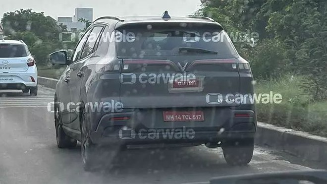 VinFast VF e34 đã lăn bánh tại thị trường ô tô lớn thứ 3 thế giới- Ảnh 2. VinFast VF e34 đã lăn bánh tại thị trường ô tô lớn thứ 3 thế giới- Ảnh 2.