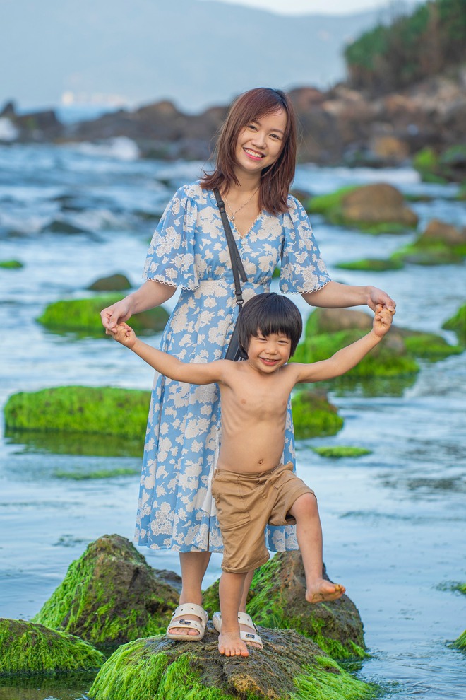 Bỏ Hà Nội vào Đà Nẵng sống vì mê biển, "đưa con đi học bằng máy bay", 2 năm sau gia đình ân hận một điều- Ảnh 15. Bỏ Hà Nội vào Đà Nẵng sống vì mê biển, "đưa con đi học bằng máy bay", 2 năm sau gia đình ân hận một điều- Ảnh 15.