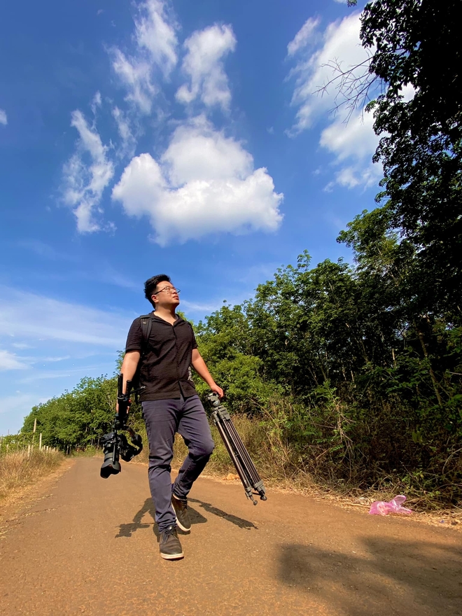 Bỏ Hà Nội vào Đà Nẵng sống vì mê biển, "đưa con đi học bằng máy bay", 2 năm sau gia đình ân hận một điều- Ảnh 2. Bỏ Hà Nội vào Đà Nẵng sống vì mê biển, "đưa con đi học bằng máy bay", 2 năm sau gia đình ân hận một điều- Ảnh 2.