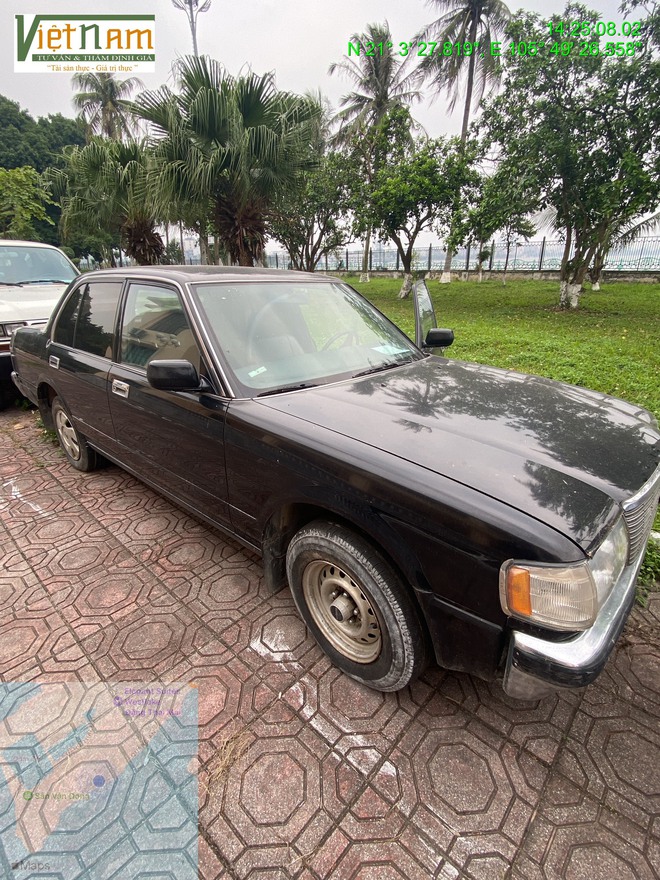 'Xe bộ trưởng' thanh lý giá khởi điểm bằng 2 chiếc Vision: Thị trường có 1 chiếc tương tự giá 1 tỷ đồng- Ảnh 5. 'Xe bộ trưởng' thanh lý giá khởi điểm bằng 2 chiếc Vision: Thị trường có 1 chiếc tương tự giá 1 tỷ đồng- Ảnh 5.