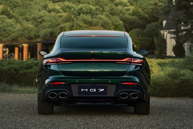 Đối thủ 'cứng' của Toyota Camry sắp về: Đẹp như Porsche, động cơ hơn 400Nm, giá khoảng 700 triệu- Ảnh 15. Đối thủ 'cứng' của Toyota Camry sắp về: Đẹp như Porsche, động cơ hơn 400Nm, giá khoảng 700 triệu- Ảnh 15.