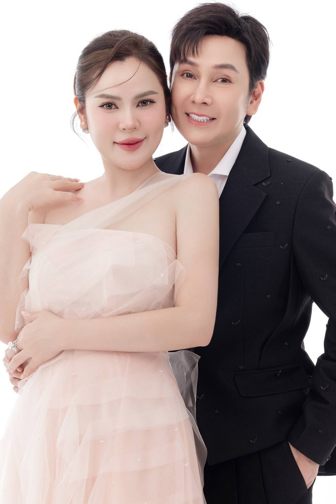 NSƯT Vũ Luân yêu hoa hậu từng một lần đò có con riêng: Mẹ chỉ bảo tôi cân nhắc- Ảnh 11. NSƯT Vũ Luân yêu hoa hậu từng một lần đò có con riêng: Mẹ chỉ bảo tôi cân nhắc- Ảnh 11.