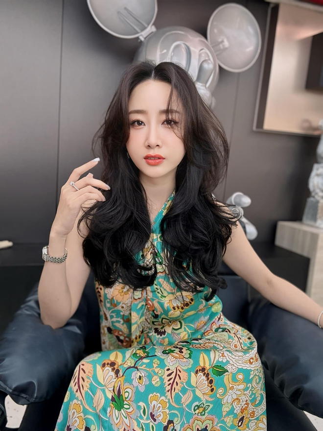 Nhan sắc bạn gái mới của nam diễn viên Hoa hồng trên ngực trái: Xinh đẹp, nóng bỏng- Ảnh 5. Nhan sắc bạn gái mới của nam diễn viên Hoa hồng trên ngực trái: Xinh đẹp, nóng bỏng- Ảnh 5.