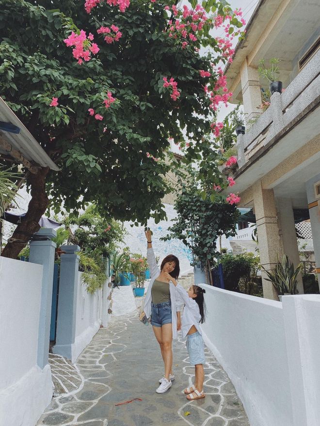 Phát hiện ngôi làng ven biển như châu Âu thu nhỏ, cách thành phố 20km, du khách nhận xét: Cảnh như phim- Ảnh 4. Phát hiện ngôi làng ven biển như châu Âu thu nhỏ, cách thành phố 20km, du khách nhận xét: Cảnh như phim- Ảnh 4.
