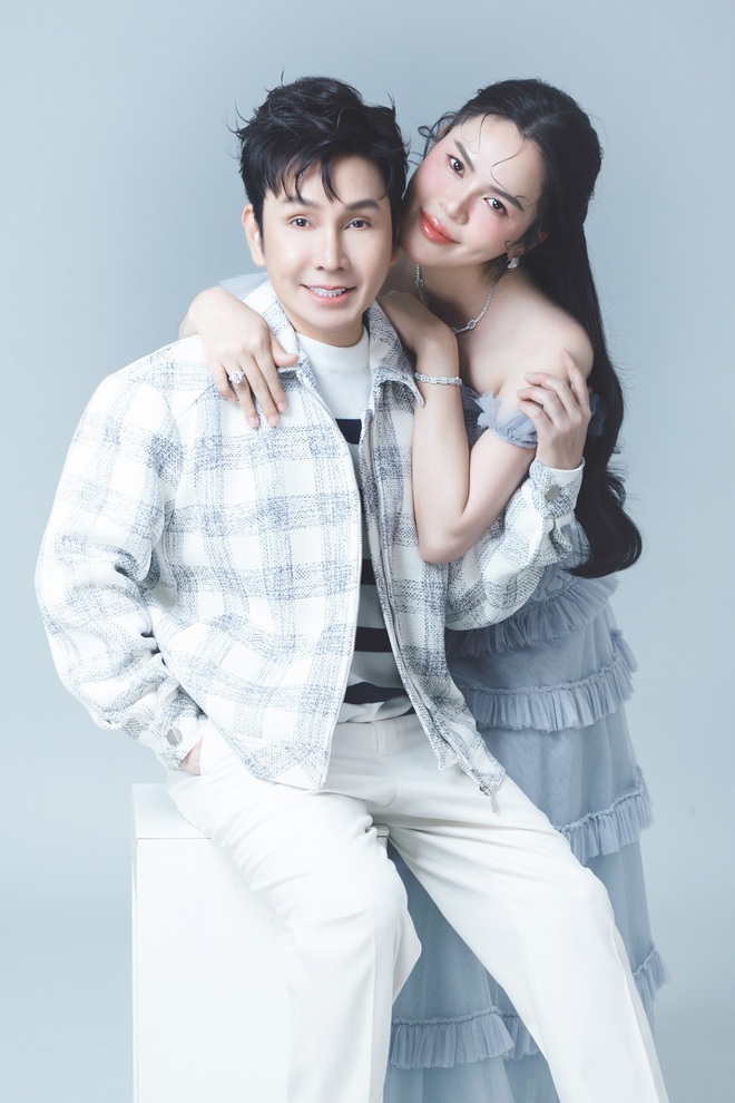 NSƯT Vũ Luân chi tiền tỷ tặng NSƯT Vũ Luân chi tiền tỷ tặng