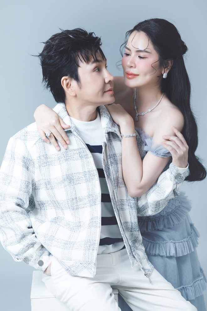 NSƯT Vũ Luân chi tiền tỷ tặng NSƯT Vũ Luân chi tiền tỷ tặng