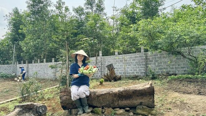 Vợ chồng "chốt" mua 1500m2 đất rừng qua ảnh vệ tinh, thành quả hiện tại khiến bao người ngưỡng mộ- Ảnh 2. Vợ chồng "chốt" mua 1500m2 đất rừng qua ảnh vệ tinh, thành quả hiện tại khiến bao người ngưỡng mộ- Ảnh 2.