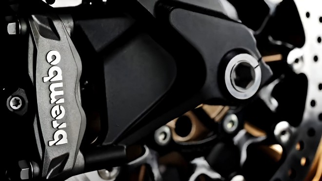 Hãng ô tô vừa vào Việt Nam ra mắt xe máy đầu tiên: Cực hầm hố, máy 'to' hơn của Vios, đấu Honda Gold Wing- Ảnh 10. Hãng ô tô vừa vào Việt Nam ra mắt xe máy đầu tiên: Cực hầm hố, máy 'to' hơn của Vios, đấu Honda Gold Wing- Ảnh 10.