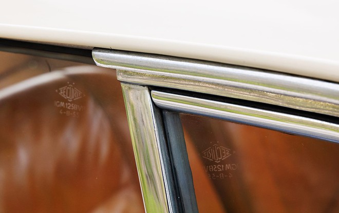 Xe Ferrari thửa cho vua Bảo Đại được rao bán, giá dự kiến bằng 2 chiếc rất xịn của Đặng Lê Nguyên Vũ- Ảnh 17. Xe Ferrari thửa cho vua Bảo Đại được rao bán, giá dự kiến bằng 2 chiếc rất xịn của Đặng Lê Nguyên Vũ- Ảnh 17.