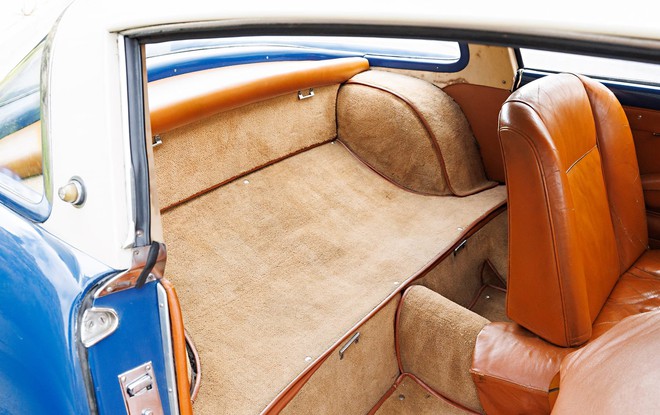 Xe Ferrari thửa cho vua Bảo Đại được rao bán, giá dự kiến bằng 2 chiếc rất xịn của Đặng Lê Nguyên Vũ- Ảnh 12. Xe Ferrari thửa cho vua Bảo Đại được rao bán, giá dự kiến bằng 2 chiếc rất xịn của Đặng Lê Nguyên Vũ- Ảnh 12.