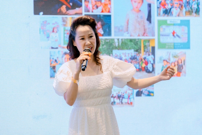 Nữ nghệ sĩ Việt nổi tiếng: U50 độc thân, vẫn chờ "thần tình yêu" gõ cửa, không ngại người kém tuổi- Ảnh 5. Nữ nghệ sĩ Việt nổi tiếng: U50 độc thân, vẫn chờ "thần tình yêu" gõ cửa, không ngại người kém tuổi- Ảnh 5.