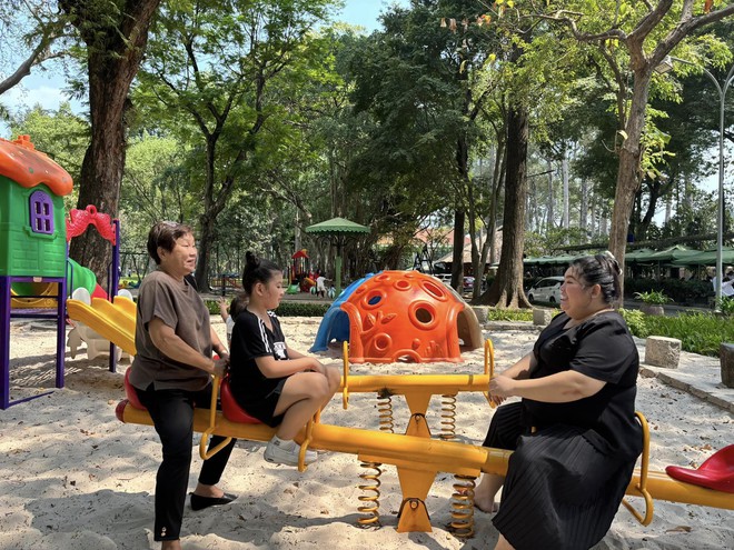 Hôn nhân kỳ lạ của nữ diễn viên Việt nổi tiếng và chồng kém 60 cân, mỗi người một nơi vẫn hạnh phúc- Ảnh 2. Hôn nhân kỳ lạ của nữ diễn viên Việt nổi tiếng và chồng kém 60 cân, mỗi người một nơi vẫn hạnh phúc- Ảnh 2.