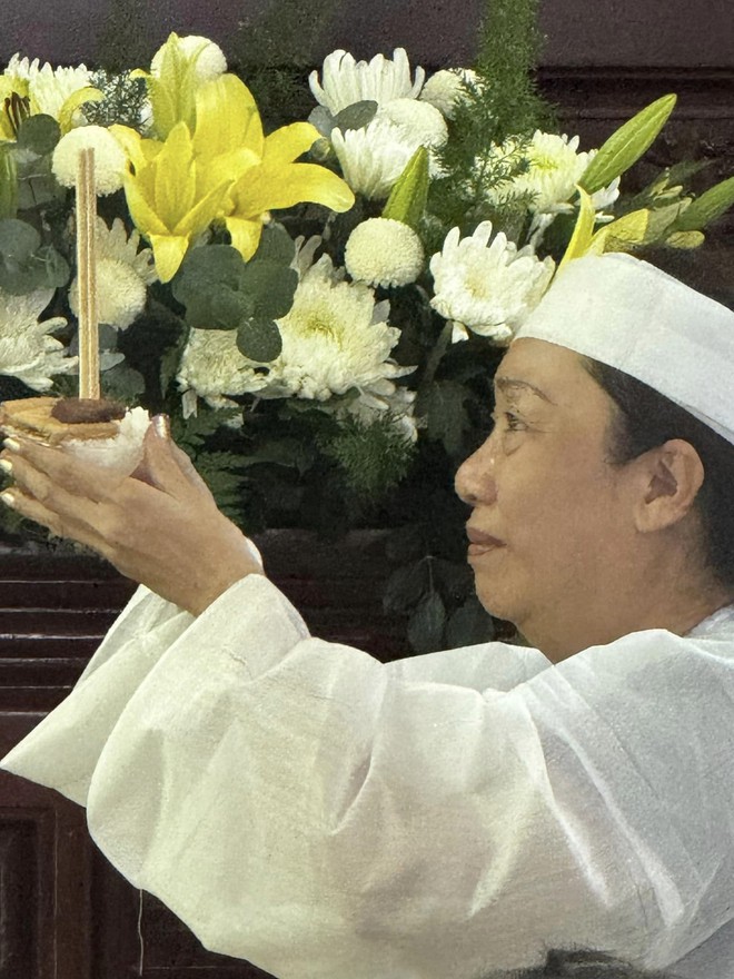 Nam nghệ sĩ Việt vừa qua đời ở tuổi 39: Chuyện tình đẹp và bi thương với vợ hơn 12 tuổi- Ảnh 3. Nam nghệ sĩ Việt vừa qua đời ở tuổi 39: Chuyện tình đẹp và bi thương với vợ hơn 12 tuổi- Ảnh 3.