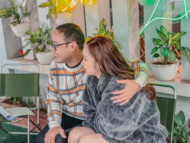 Nam nghệ sĩ được phong danh hiệu NSƯT tuổi 40: Nổi rần rần trên mạng, đời tư ra sao?- Ảnh 9. Nam nghệ sĩ được phong danh hiệu NSƯT tuổi 40: Nổi rần rần trên mạng, đời tư ra sao?- Ảnh 9.