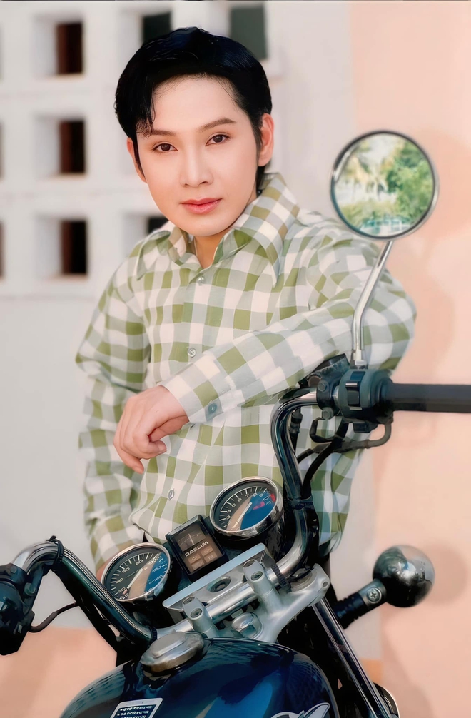 Nam NSƯT bị fan dựng chuyện khiến tình yêu đổ vỡ, tuổi 52 yêu hoa hậu 1 đời chồng, nhiều thị phi- Ảnh 3. Nam NSƯT bị fan dựng chuyện khiến tình yêu đổ vỡ, tuổi 52 yêu hoa hậu 1 đời chồng, nhiều thị phi- Ảnh 3.