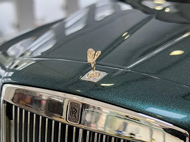 Ô tô 'đồ chơi' nhưng phải chi trước 40 tỷ mới có được: 1 chiếc rao bán ở Việt Nam, giá bất ngờ- Ảnh 19. Ô tô 'đồ chơi' nhưng phải chi trước 40 tỷ mới có được: 1 chiếc rao bán ở Việt Nam, giá bất ngờ- Ảnh 19.