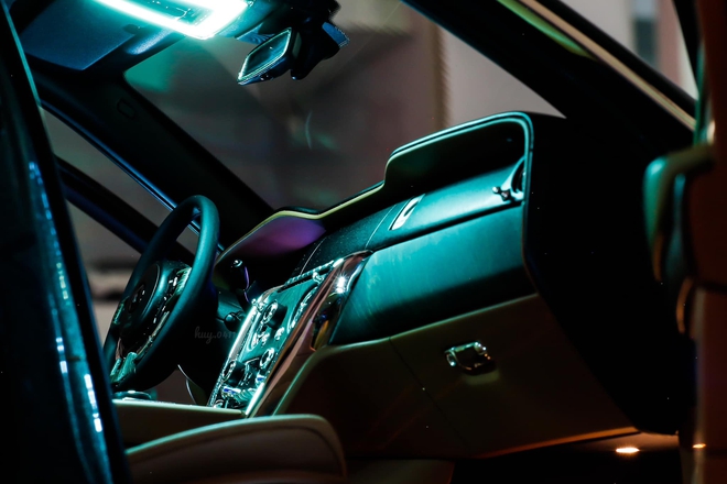 Ô tô 'đồ chơi' nhưng phải chi trước 40 tỷ mới có được: 1 chiếc rao bán ở Việt Nam, giá bất ngờ- Ảnh 5. Ô tô 'đồ chơi' nhưng phải chi trước 40 tỷ mới có được: 1 chiếc rao bán ở Việt Nam, giá bất ngờ- Ảnh 5.