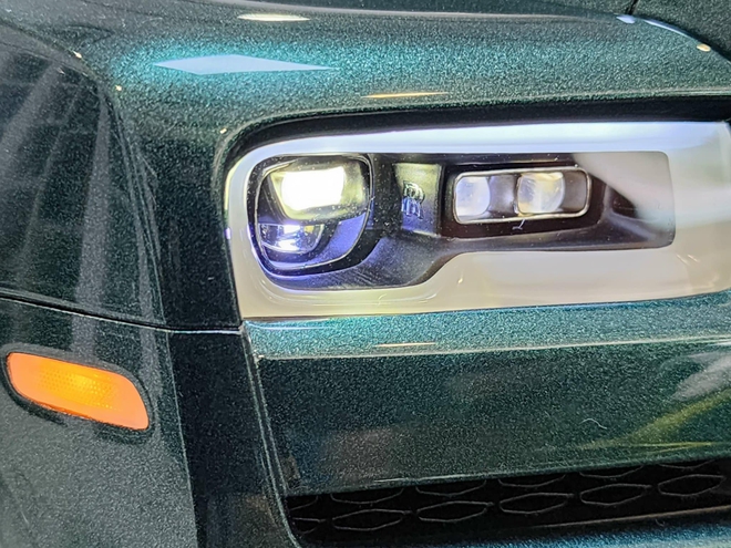 Ô tô 'đồ chơi' nhưng phải chi trước 40 tỷ mới có được: 1 chiếc rao bán ở Việt Nam, giá bất ngờ- Ảnh 16. Ô tô 'đồ chơi' nhưng phải chi trước 40 tỷ mới có được: 1 chiếc rao bán ở Việt Nam, giá bất ngờ- Ảnh 16.