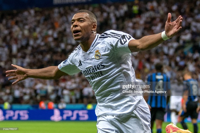 Mbappe tỏa sáng, Real Madrid phá thêm kỷ lục châu Âu- Ảnh 2. Mbappe tỏa sáng, Real Madrid phá thêm kỷ lục châu Âu- Ảnh 2.