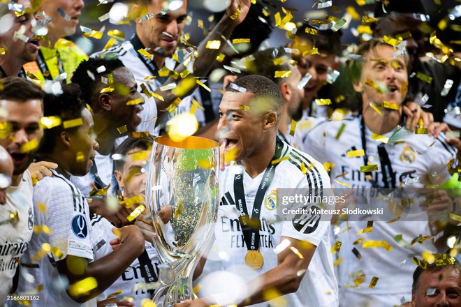 Mbappe tỏa sáng, Real Madrid phá thêm kỷ lục châu Âu- Ảnh 4. Mbappe tỏa sáng, Real Madrid phá thêm kỷ lục châu Âu- Ảnh 4.