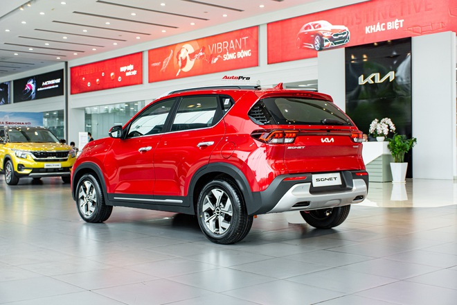 Soi kỹ từng trang bị của Kia Sonet 2024 so với bản cũ: Thay đổi đáng kể, nhiều 'option' bị lược bỏ- Ảnh 3. Soi kỹ từng trang bị của Kia Sonet 2024 so với bản cũ: Thay đổi đáng kể, nhiều 'option' bị lược bỏ- Ảnh 3.