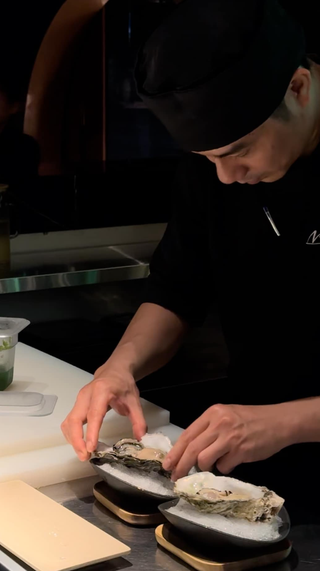 Ảnh hiếm chồng ca sĩ Thái Trinh- Ảnh 4. Ảnh hiếm chồng ca sĩ Thái Trinh- Ảnh 4.