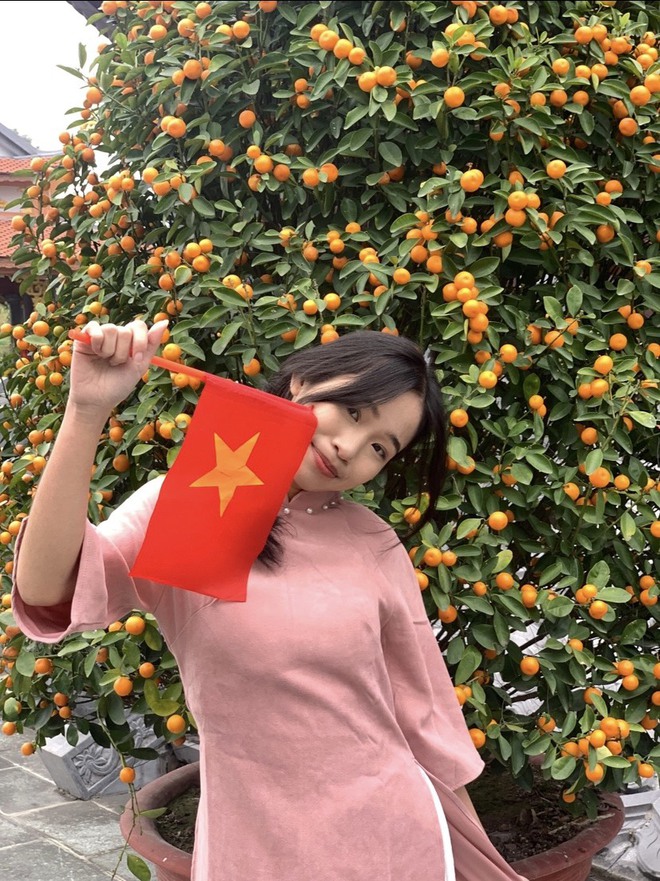 Thế nào là "con nhà người ta"? Không đi học thêm vẫn là thủ khoa toàn quốc, còn là cô chủ shop kinh doanh riêng- Ảnh 2. Thế nào là "con nhà người ta"? Không đi học thêm vẫn là thủ khoa toàn quốc, còn là cô chủ shop kinh doanh riêng- Ảnh 2.
