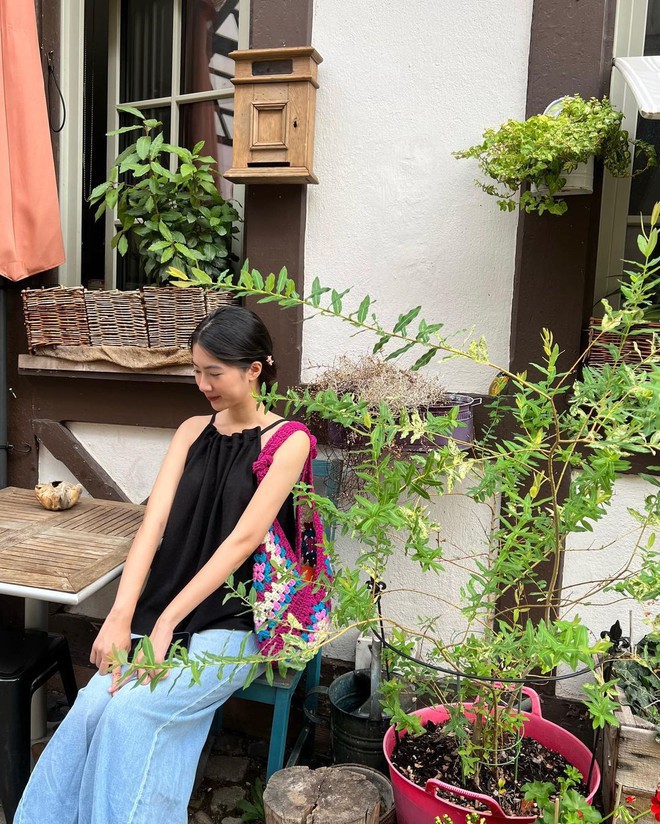 Những "nàng thơ" sở hữu vibe cực cuốn, chữa lành mọi bất ổn - Ảnh 11. Những "nàng thơ" sở hữu vibe cực cuốn, chữa lành mọi bất ổn - Ảnh 11.