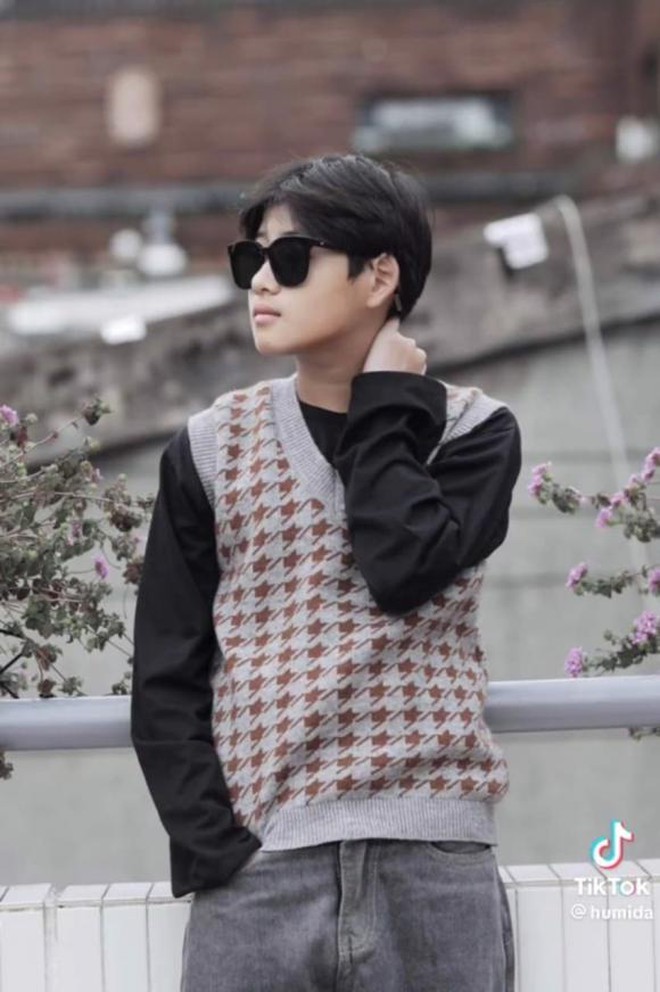 Hội quý tử Vbiz trổ mã: Con trai Công Lý khác lạ, Subeo - Kỳ Anh chiều cao vượt trội- Ảnh 20. Hội quý tử Vbiz trổ mã: Con trai Công Lý khác lạ, Subeo - Kỳ Anh chiều cao vượt trội- Ảnh 20.