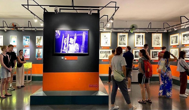 Rơi nước mắt khi chứng kiến lịch sử oai hùng tại Bảo tàng Chứng tích chiến tranh, nơi được chọn là “điểm đến hấp dẫn nhất Châu Á”- Ảnh 5. Rơi nước mắt khi chứng kiến lịch sử oai hùng tại Bảo tàng Chứng tích chiến tranh, nơi được chọn là “điểm đến hấp dẫn nhất Châu Á”- Ảnh 5.