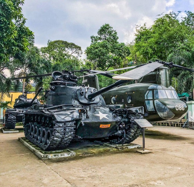 Rơi nước mắt khi chứng kiến lịch sử oai hùng tại Bảo tàng Chứng tích chiến tranh, nơi được chọn là “điểm đến hấp dẫn nhất Châu Á”- Ảnh 16. Rơi nước mắt khi chứng kiến lịch sử oai hùng tại Bảo tàng Chứng tích chiến tranh, nơi được chọn là “điểm đến hấp dẫn nhất Châu Á”- Ảnh 16.