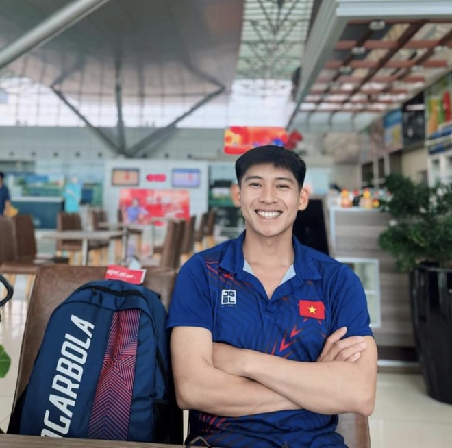 Đội hình Gen Z Việt cầm cờ, xuất hiện tại Olympic Paris 2024: Thành tích ngạo nghễ, visual sáng choang- Ảnh 17. Đội hình Gen Z Việt cầm cờ, xuất hiện tại Olympic Paris 2024: Thành tích ngạo nghễ, visual sáng choang- Ảnh 17.