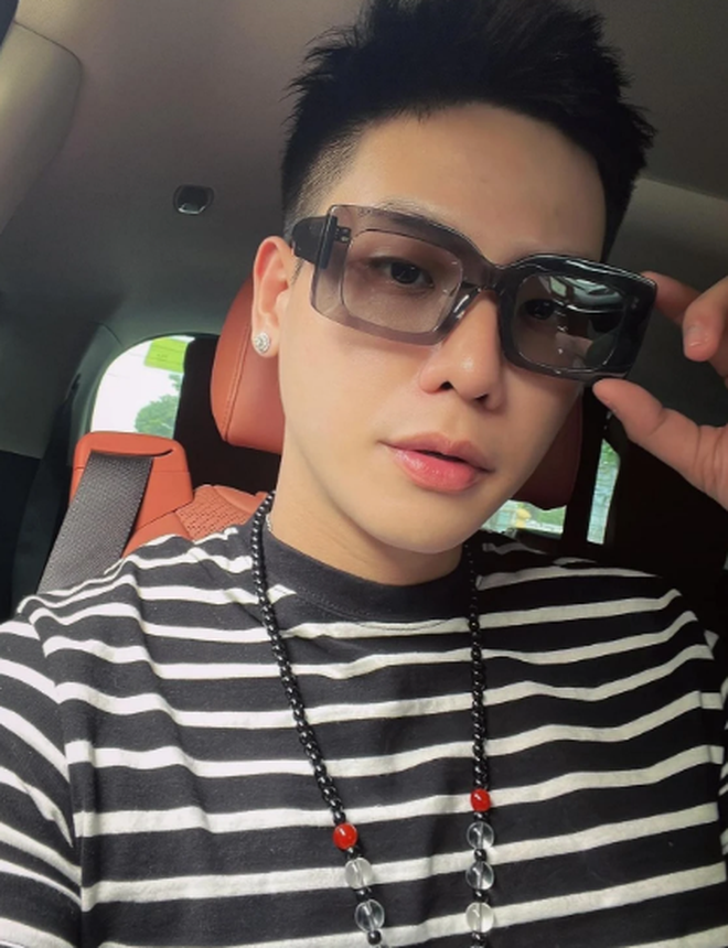 Quân A.P có bạn gái?- Ảnh 17. Quân A.P có bạn gái?- Ảnh 17.