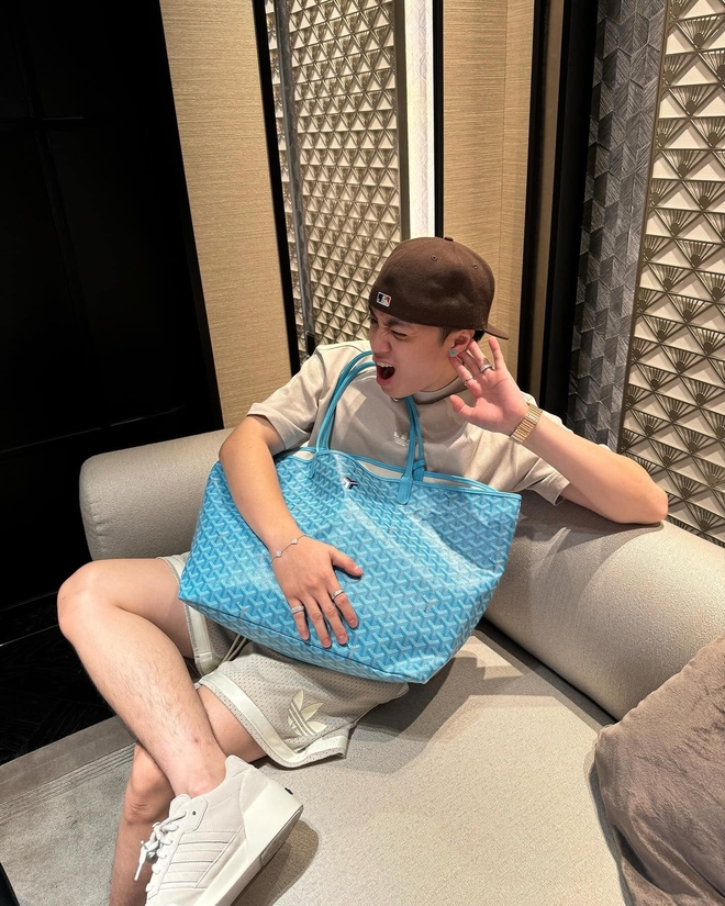 Sao nam Vbiz từng nói thẳng mặt không thích Trường Giang: Nay được Trấn Thành ưu ái, chuyện hẹn hò gây chú ý- Ảnh 7. Sao nam Vbiz từng nói thẳng mặt không thích Trường Giang: Nay được Trấn Thành ưu ái, chuyện hẹn hò gây chú ý- Ảnh 7.