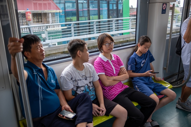 Metro Nhổn - ga Hà Nội bắt đầu đón những vị khách đầu tiên, nhiều trải nghiệm vô cùng thú vị!- Ảnh 28. Metro Nhổn - ga Hà Nội bắt đầu đón những vị khách đầu tiên, nhiều trải nghiệm vô cùng thú vị!- Ảnh 28.