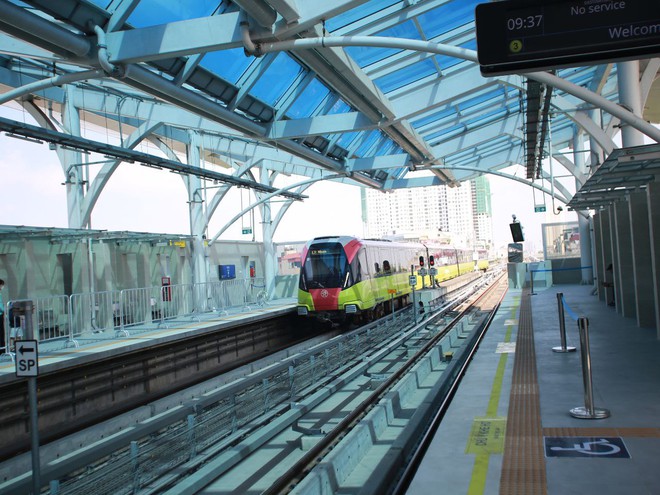Metro Nhổn - ga Hà Nội bắt đầu đón những vị khách đầu tiên, nhiều trải nghiệm vô cùng thú vị!- Ảnh 2. Metro Nhổn - ga Hà Nội bắt đầu đón những vị khách đầu tiên, nhiều trải nghiệm vô cùng thú vị!- Ảnh 2.