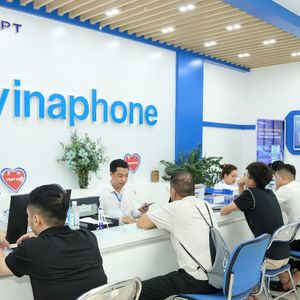 Ba thập kỷ viễn thông và những cột sóng thay đổi cách người Việt kết nối