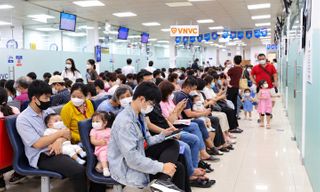 Hàng chục nghìn trẻ em được VNVC tiêm vắc xin tay chân miệng an toàn