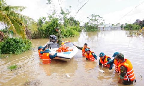 Cảnh báo lũ quét, sạt lở đất tại các tỉnh từ Huế đến Lâm Đồng