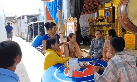 Vụ người đàn ông sát hại vợ và con trai 2 tháng tuổi: Cha nghi phạm làm điều xót xa