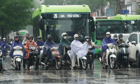 Dự báo thời tiết ngày 30/7: Hà Nội hạ nhiệt, mát mẻ, nhiều vùng có mưa to
