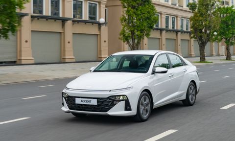 Chọn xe cho gia đình nhỏ: Accent hay Vios mới là xe đáng mua hơn? 
