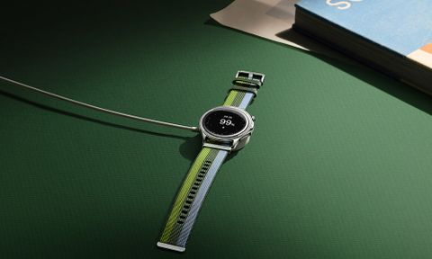 OPPO Watch S giá gần 5,5 triệu đồng, được trang bị công nghệ gì tương xứng?