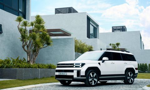 Tháng 9, hàng loạt dòng xe Hyundai giảm sâu từ 50 đến 220 triệu đồng