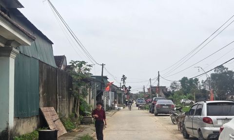 Nghệ An: Nghi vấn con trai dùng hung khí khống chế bố đẻ suốt nhiều giờ