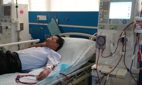 Nam tài xế suy thận nặng, người vợ chỉ nói 1 câu: 