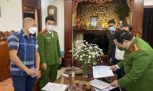 Cho vay lãi hơn 1.000%/năm, hai anh em ruột Triển - Vọng cùng nhau xộ khám