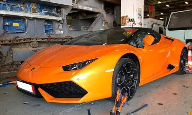 Hải quan Đà Nẵng tìm người 'bỏ quên' Lamborghini Huracan LP610-4 Spyder giá trị không dưới 10 tỷ đồng tại cảng Tiên Sa